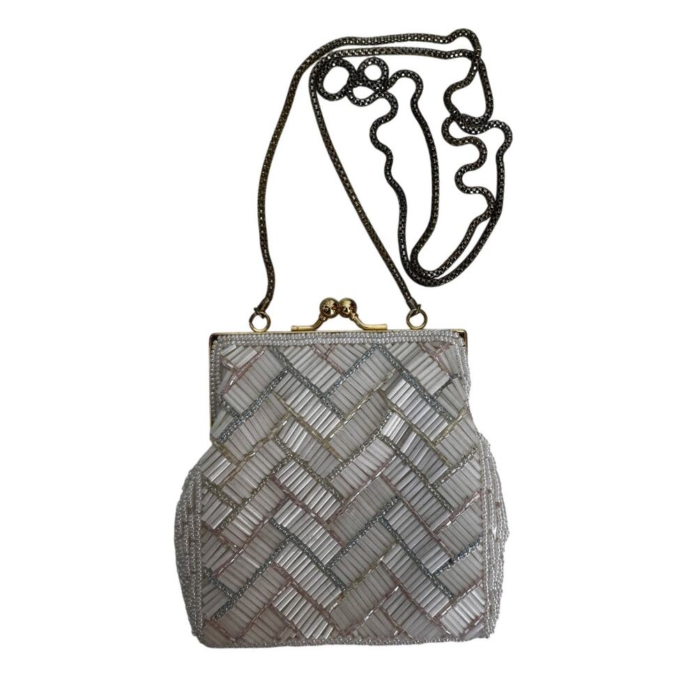 1980s La Regale Ltd White Bugle Beaded Mini Evening Bag
